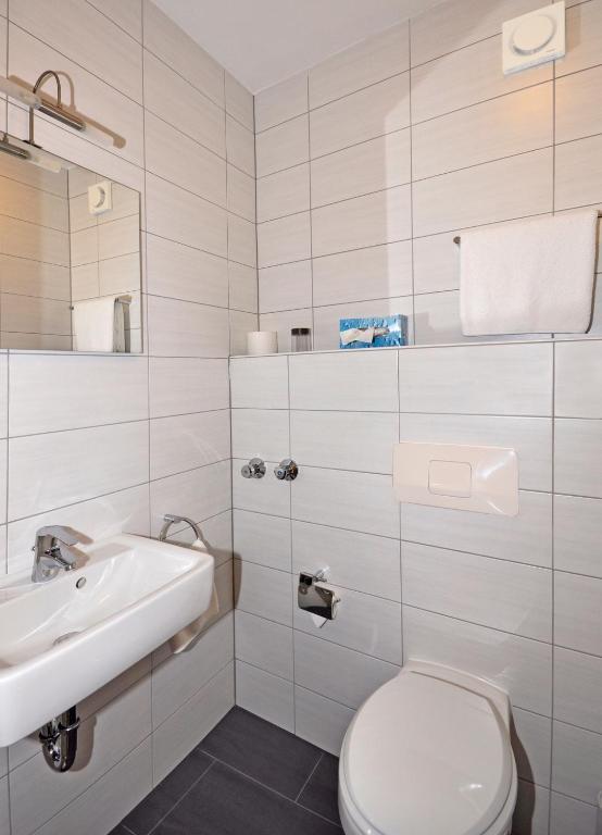 Hotel Lindenhof Roedermark Phòng bức ảnh